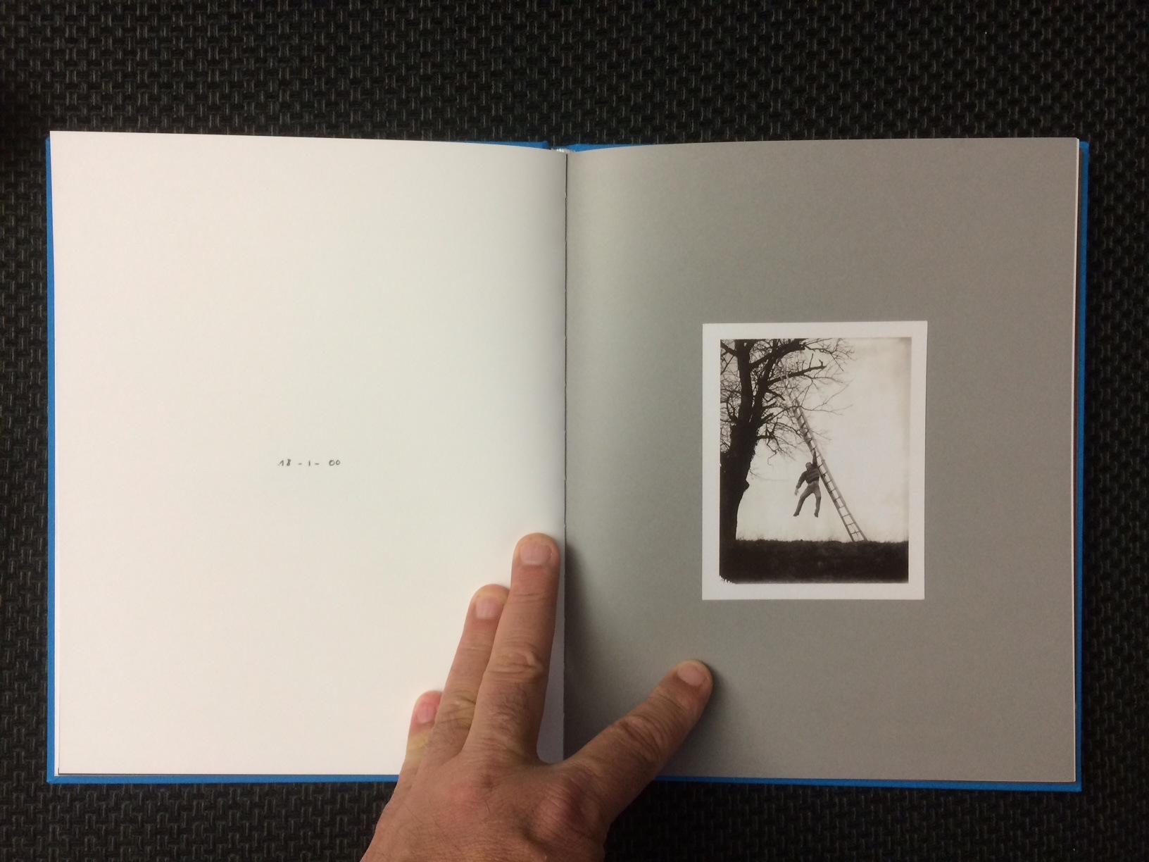 Crocodiles Tears - Jérôme Sother et Robert Frank – Image 10