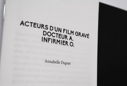 Acteurs d'un film gravé. Docteur A. Infirmier O. - Annabelle Dupret, Olivier Deprez et Adolpho Avril – Image 2