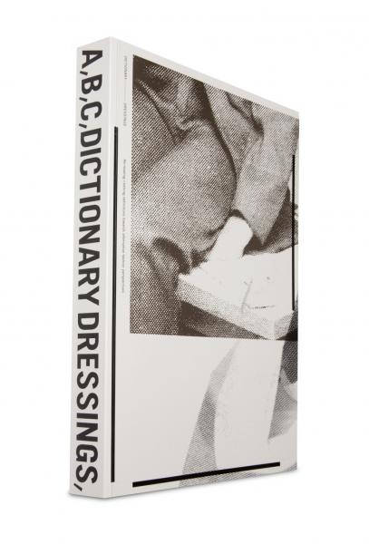 Dictionary Dressings - Femke de Vries