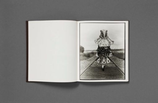 People of the Mud - Luis Alberto Rodriguez – Image 6