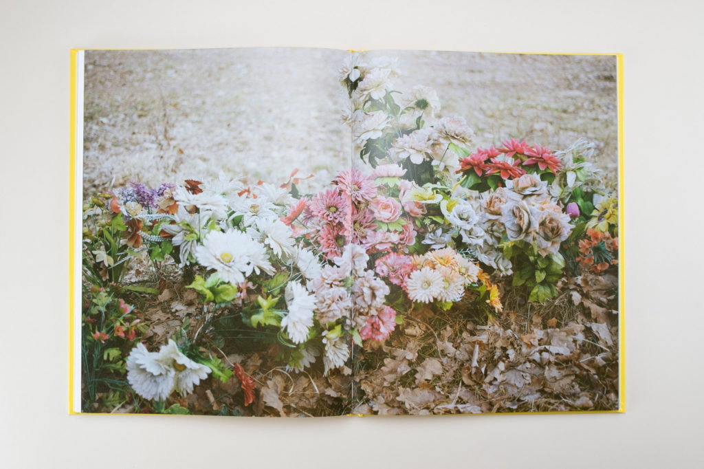 Flower Smuggler - Diana Tamane – Image 4